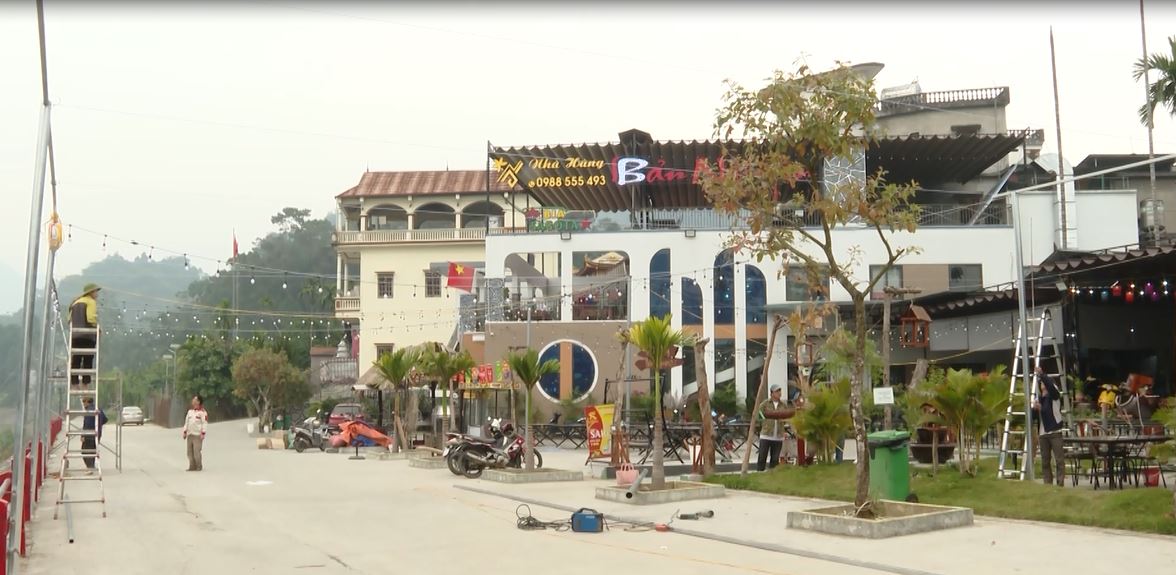 Ready to tourists on New Year's Eve 2025 Ha Giang