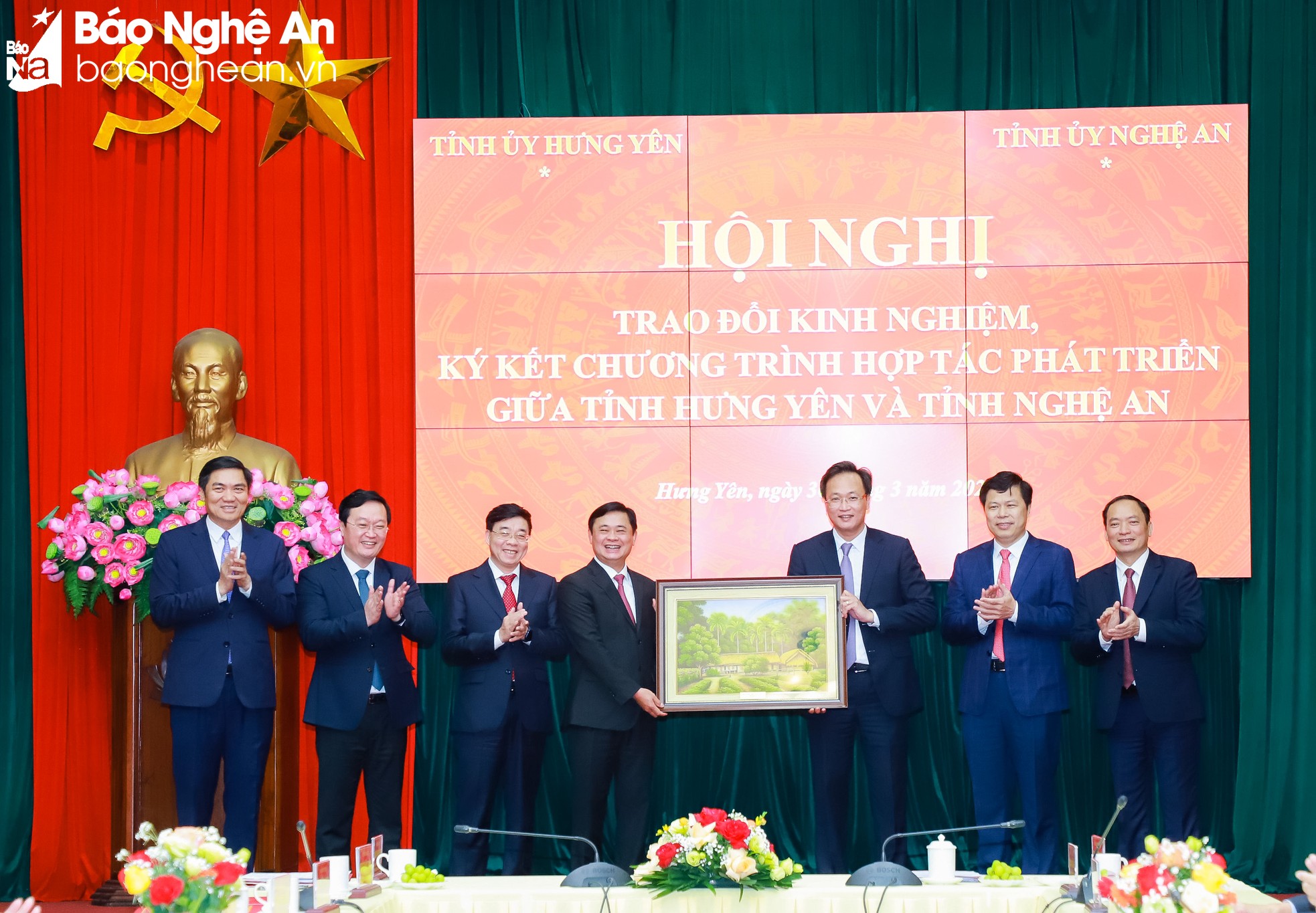 Nghệ An - Hưng Yên: Mạch nguồn quá khứ, kết nối tương lai ảnh 7