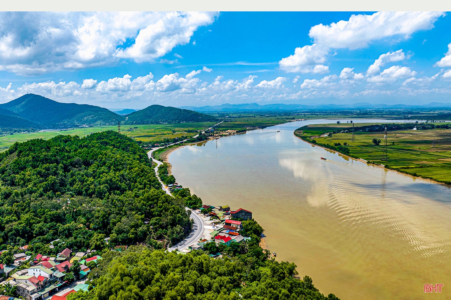 Về miền di sản Nghi Xuân