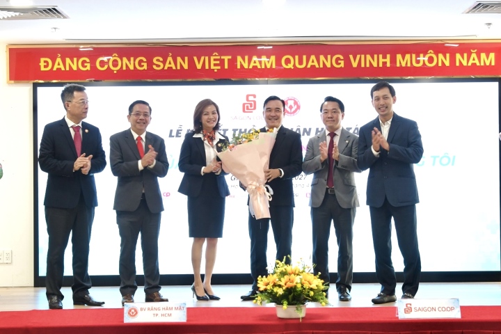 Saigon Co.op và Bệnh viện Răng Hàm Mặt TP.HCM phối hợp phẫu thuật miễn phí - 2