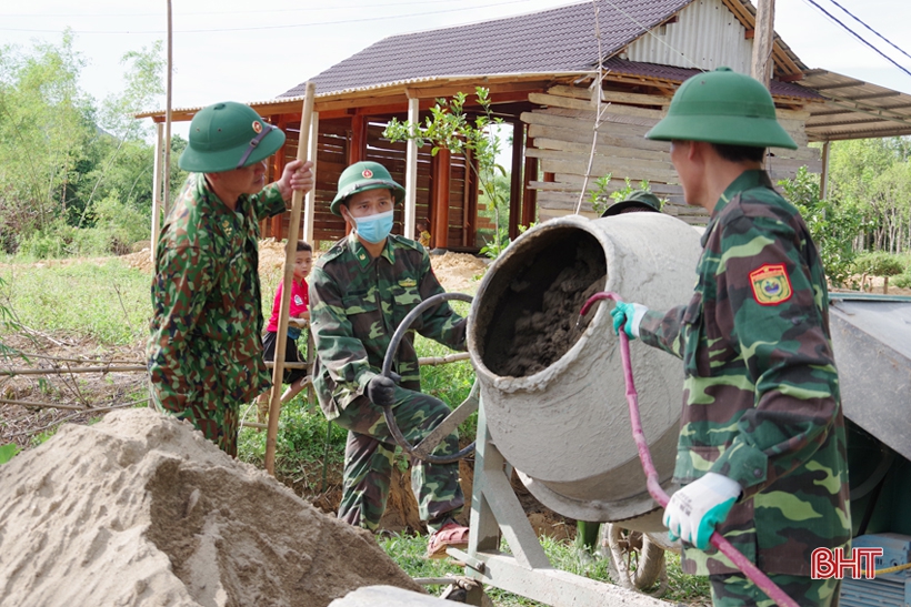 Điều chỉnh 22 đơn vị đỡ đầu xây dựng nông thôn mới cho 2 xã ở Hương Khê