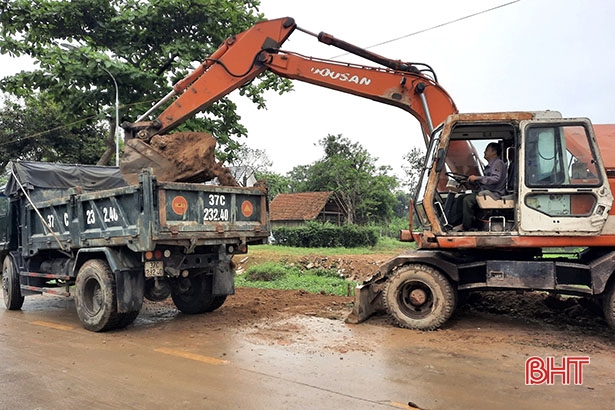 Kịp thời xử lý tình trạng xâm lấn hồ Bàu Mối