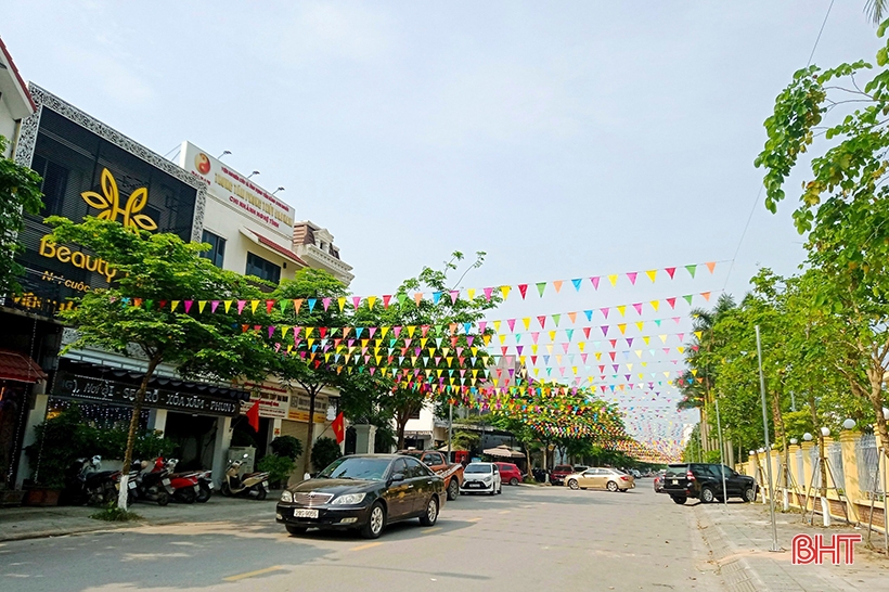 Nhiều đặc sản có mặt tại phố chuyên doanh ẩm thực đầu tiên của Hà Tĩnh