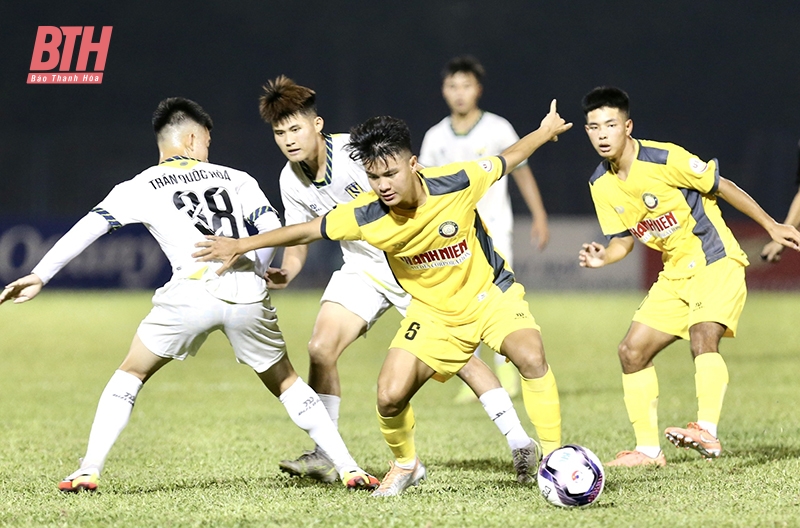 U19 Đông Á Thanh Hóa chia điểm đáng tiếc trước U19 Sông Lam Nghệ An