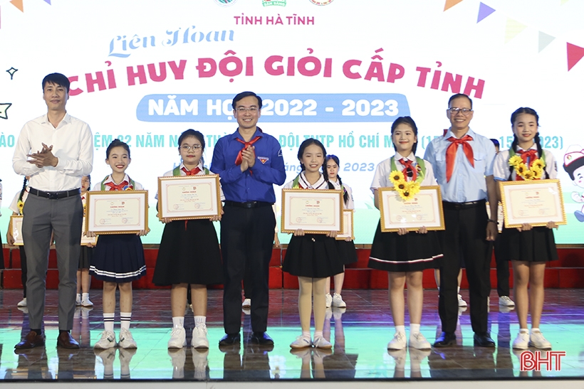 2 thí sinh giành giải nhất Liên hoan Chỉ huy Đội giỏi Hà Tĩnh