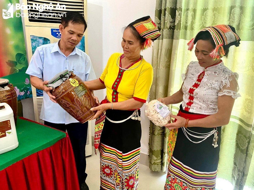 Phát triển hạ tầng: 'Chìa khóa' để Tân Kỳ khai mở tiềm năng ảnh 6