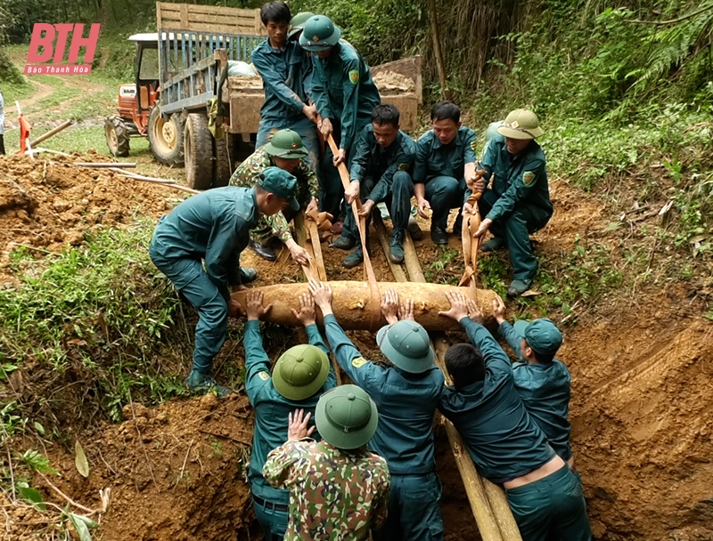 Phát hiện, tiêu hủy 2 quả bom sau chiến tranh tại xã Luận Thành