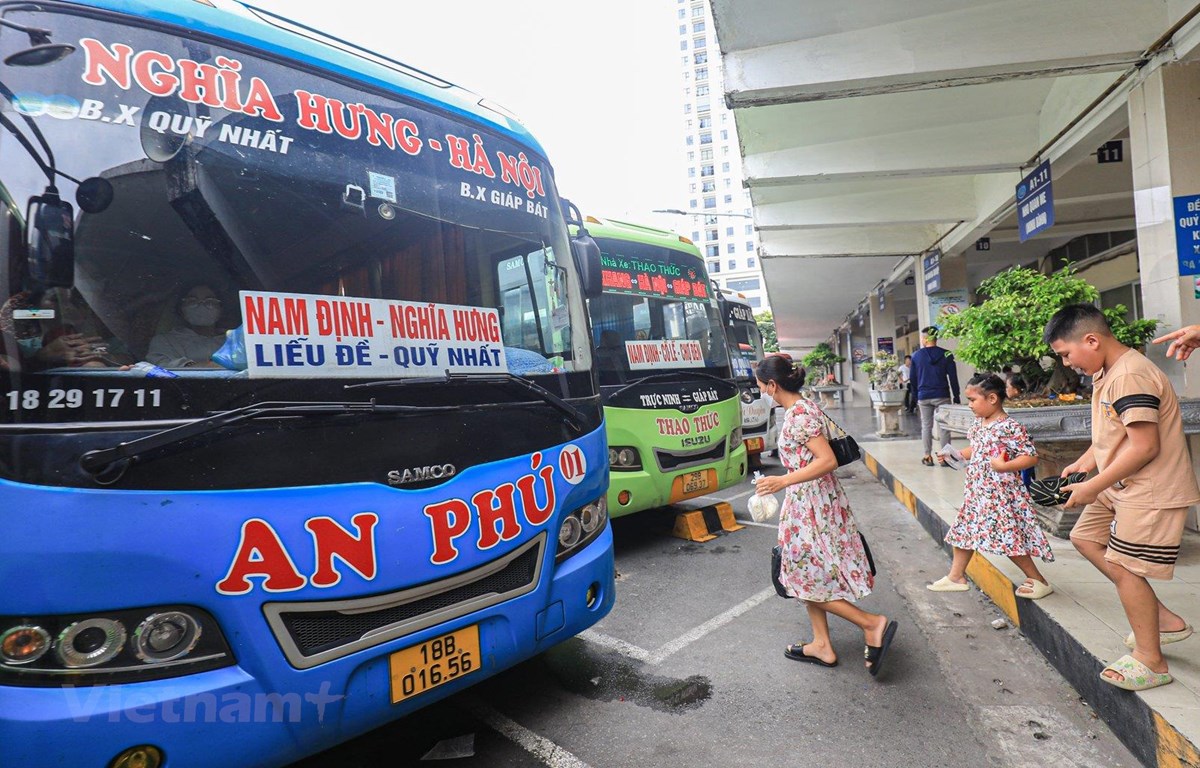 Các đơn vị kinh doanh vận tải, bến xe thực hiện công khai, minh bạch và đúng quy định về giá cước vận tải dịp nghỉ lễ 30/4-1/5 tới. (Ảnh: Việt Hùng/Vietnam+)