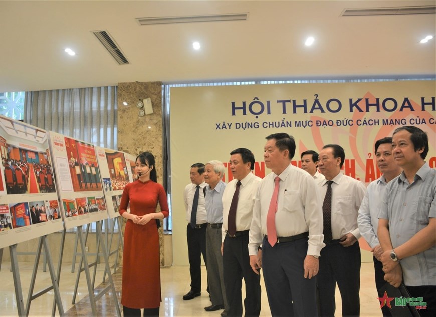 Hội thảo khoa học cấp quốc gia: Xây dựng chuẩn mực đạo đức cách mạng của cán bộ, đảng viên trong giai đoạn mới