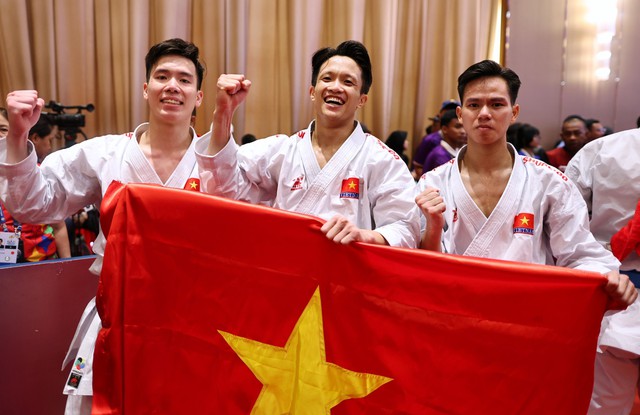 [Trực tiếp] SEA Games 32, ngày 6/5: Nữ hoàng đi bộ Nguyễn Thị Thanh Phúc giành HCV thứ 5