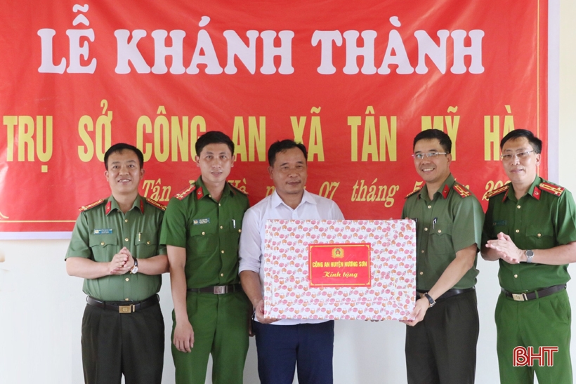 Khánh thành trụ sở đầu tiên của công an xã ở Hương Sơn