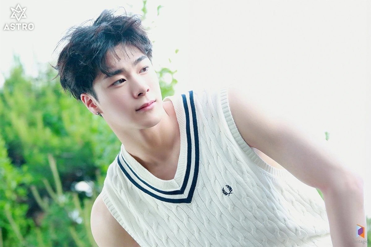 Moonbin qua doi anh 3