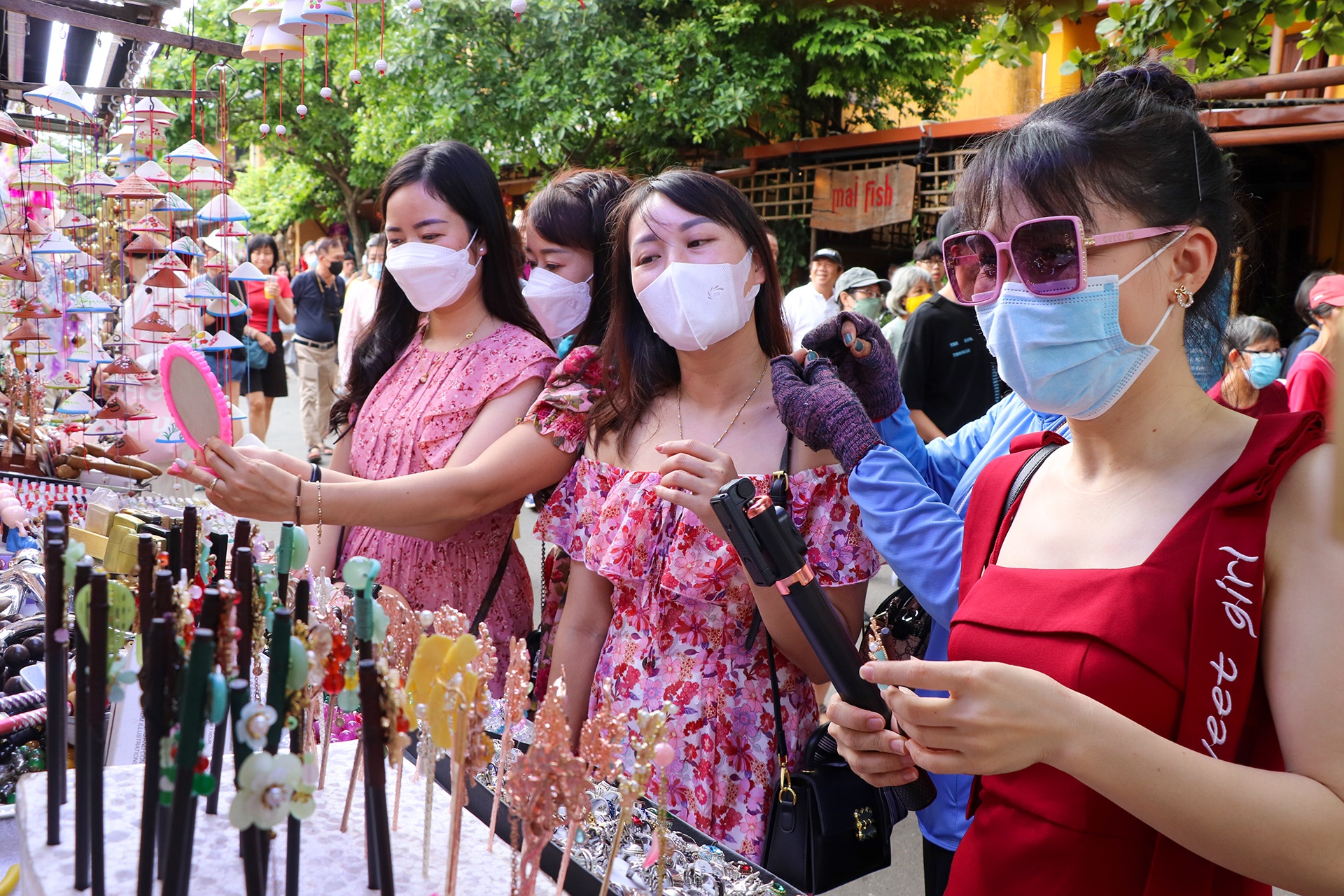 tham quan Hoi An anh 5