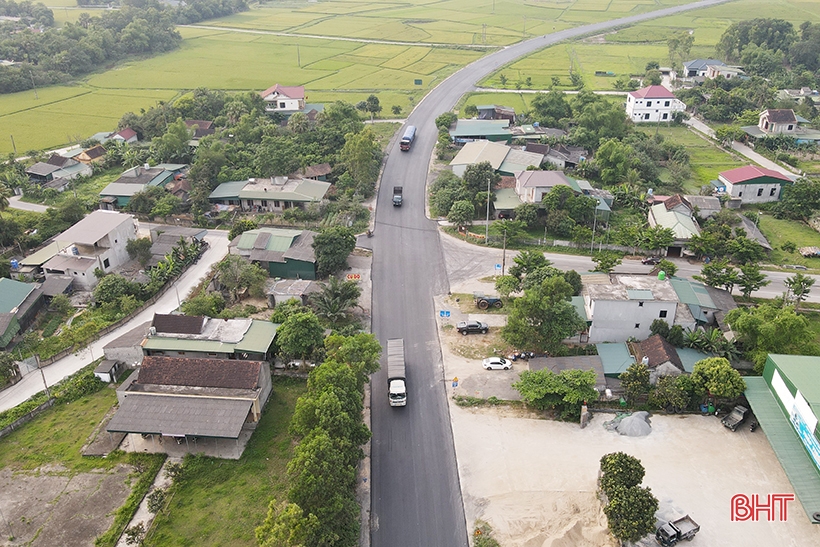 Mất an toàn tại nút giao tuyến tránh TP Hà Tĩnh qua huyện Thạch Hà