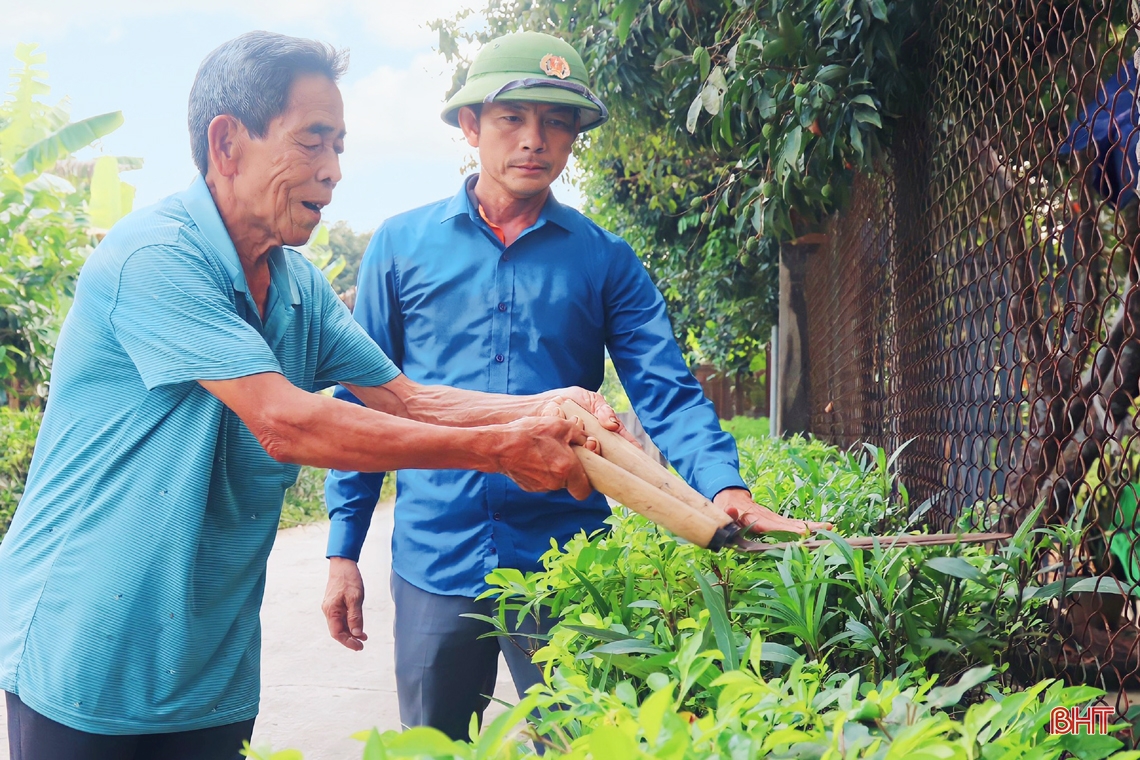 Chuyện về ông bí thư cùng người dân xây miền quê đáng sống