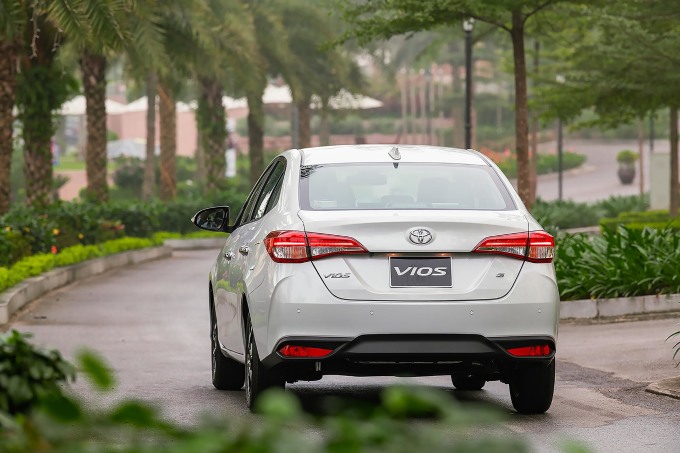 Toyota Vios 2023 ra mắt với nhiều cải tiến mới