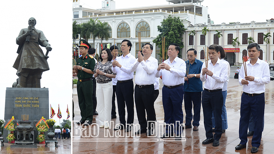 Đồng chí Trưởng Ban Tuyên giáo Trung ương Nguyễn Trọng Nghĩa và các đồng chí lãnh đạo tỉnh dâng hương tại Tượng đài Quốc công Tiết chế Hưng Đạo Đại Vương Trần Quốc Tuấn.