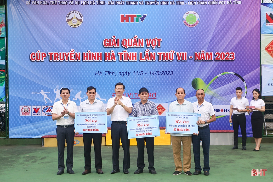 Vinh danh các tay vợt xuất sắc Giải Quần vợt Cúp Truyền hình Hà Tĩnh