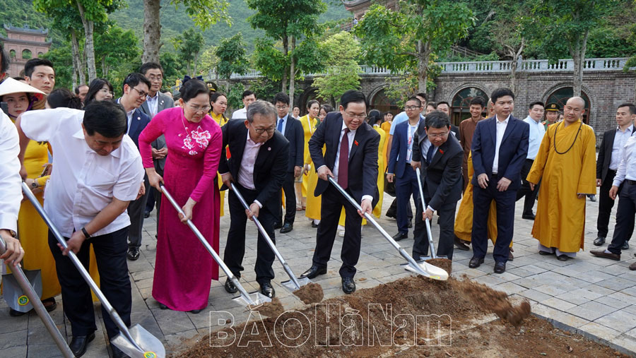 Hà Nam long trọng Khai mạc Tuần Văn hóa Du lịch và chương trình giao lưu Nghệ thuật truyền thống Việt Nam – Nhật Bản