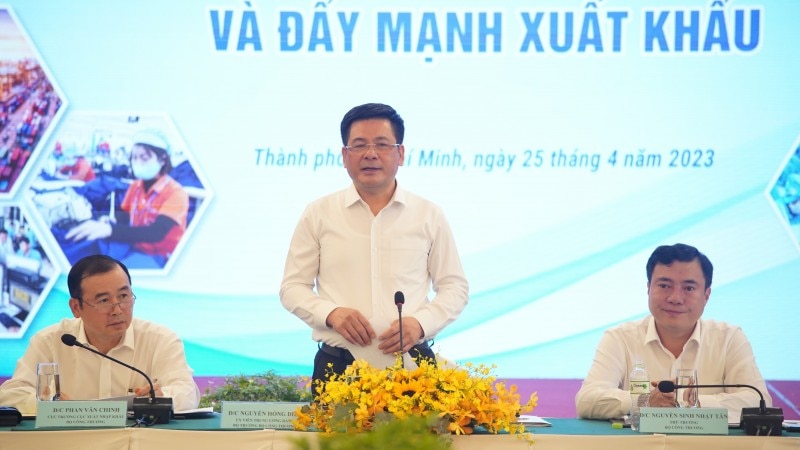 Bộ trưởng Nguyễn Hồng Diên chủ trì hội nghị tháo gỡ khó khăn cho sản xuất và đẩy mạnh xuất khẩu