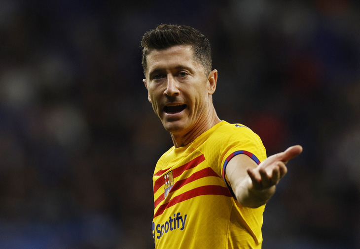 Tiền đạo Lewandowski đang dẫn đầu danh sách Vua phá lưới La Liga - Ảnh: Reuters