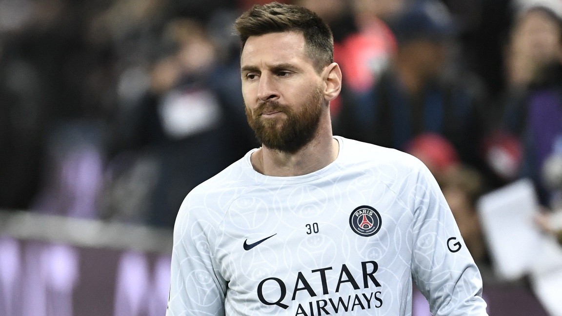 Chuyển nhượng cầu thủ: Ông Erik ten Hag sẵn kế hoạch nhưng chẳng 'chốt' được ai, Messi 'ở rất xa' Barca