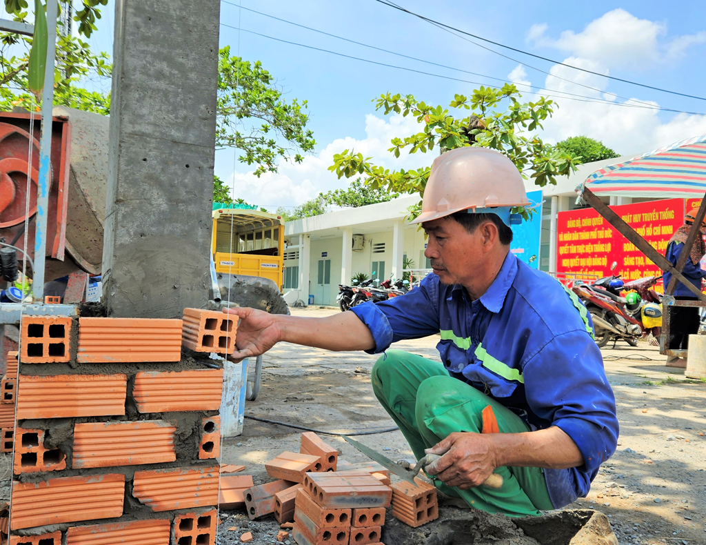 Doanh nghiệp tặng công trình, chính quyền không dám nhận - Ảnh 2.