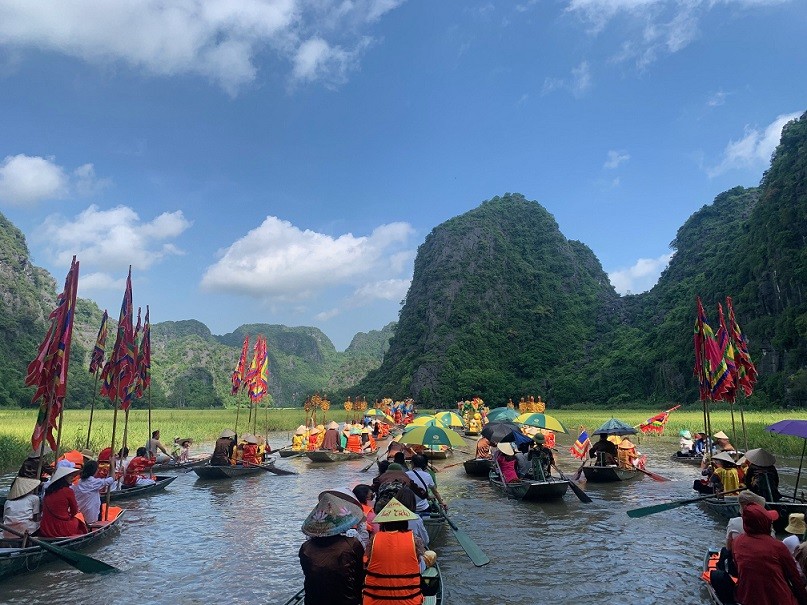 Sắc vàng Tam Cốc-Tràng An làm xao lòng du khách