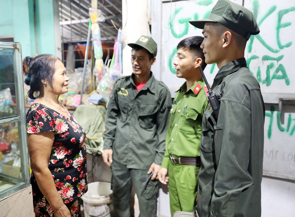 Bắc Giang, Nòng cốt, bảo đảm, an ninh, trật tự, khu dân cư