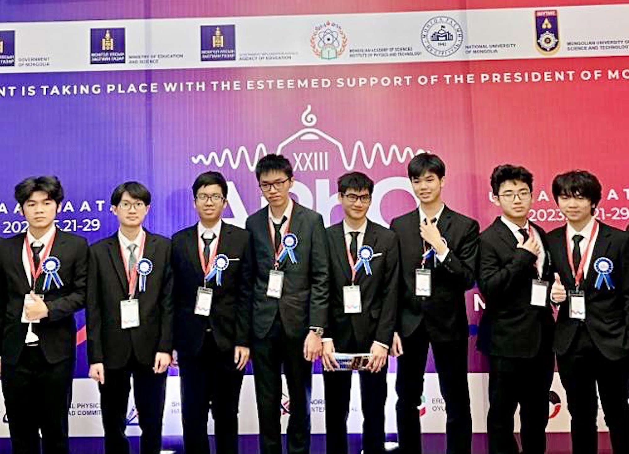 4 học sinh Việt Nam giành Olympic Vật lý châu Á - Thái Bình Dương 2023 - 1