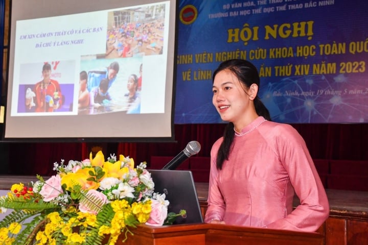 Ánh Viên giành giải Nhất nghiên cứu khoa học - 1