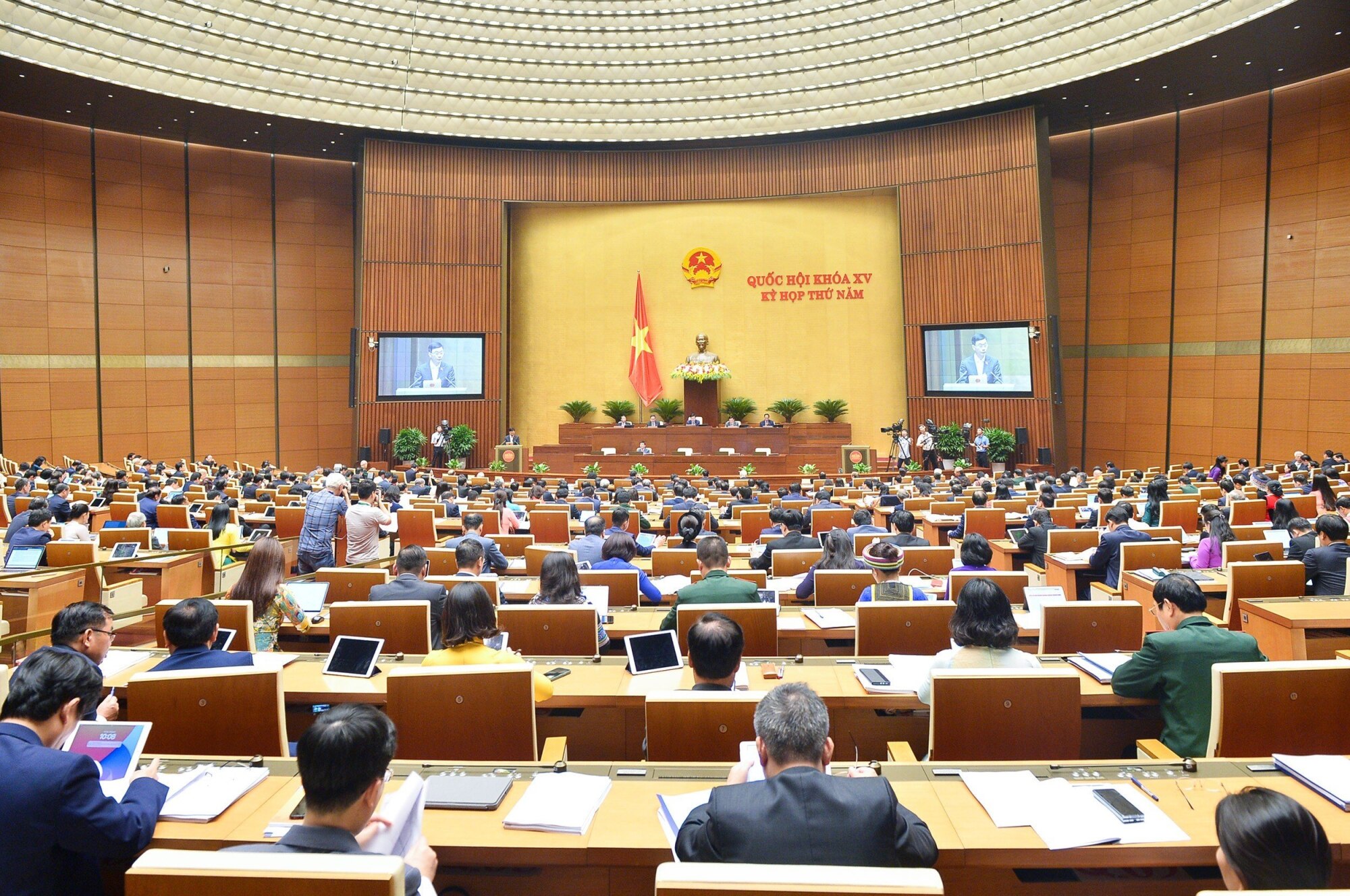 de nghi chinh phu ra soat giai quyet dut diem cac kien nghi dam bao dung lo trinh hinh 1