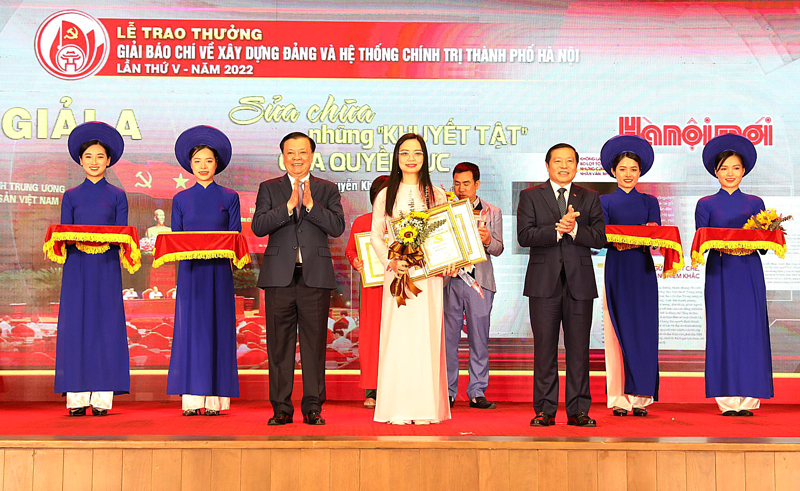 ha noi trien khai giai bao chi ve xay dung dang va he thong chinh tri hinh 1