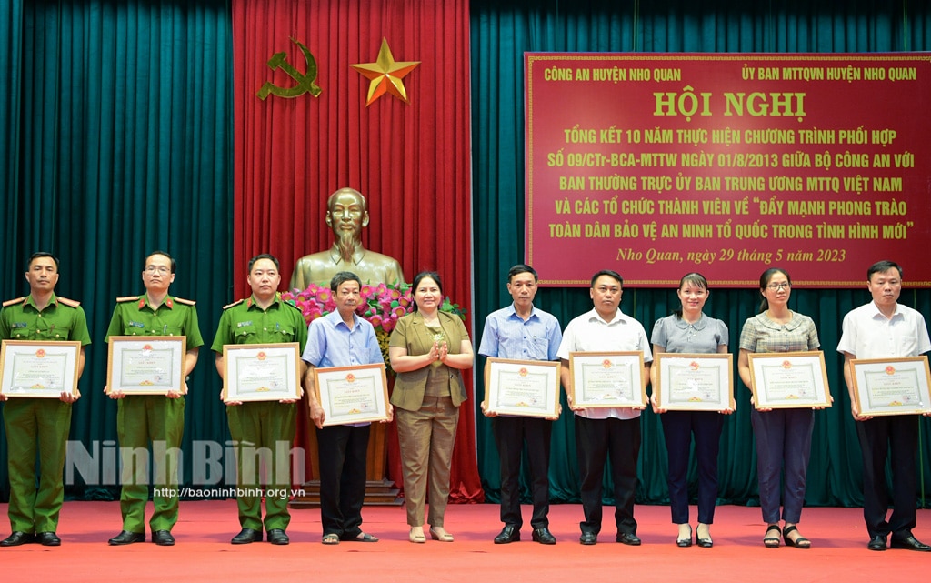 Nho Quan tổng kết 10 năm thực hiện chương trình phối hợp giữa Công an với Ủy ban Mặt trận Tổ quốc