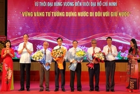 Giao lưu - Toạ đàm “Từ thời đại Hùng Vương đến thời đại Hồ Chí Minh”