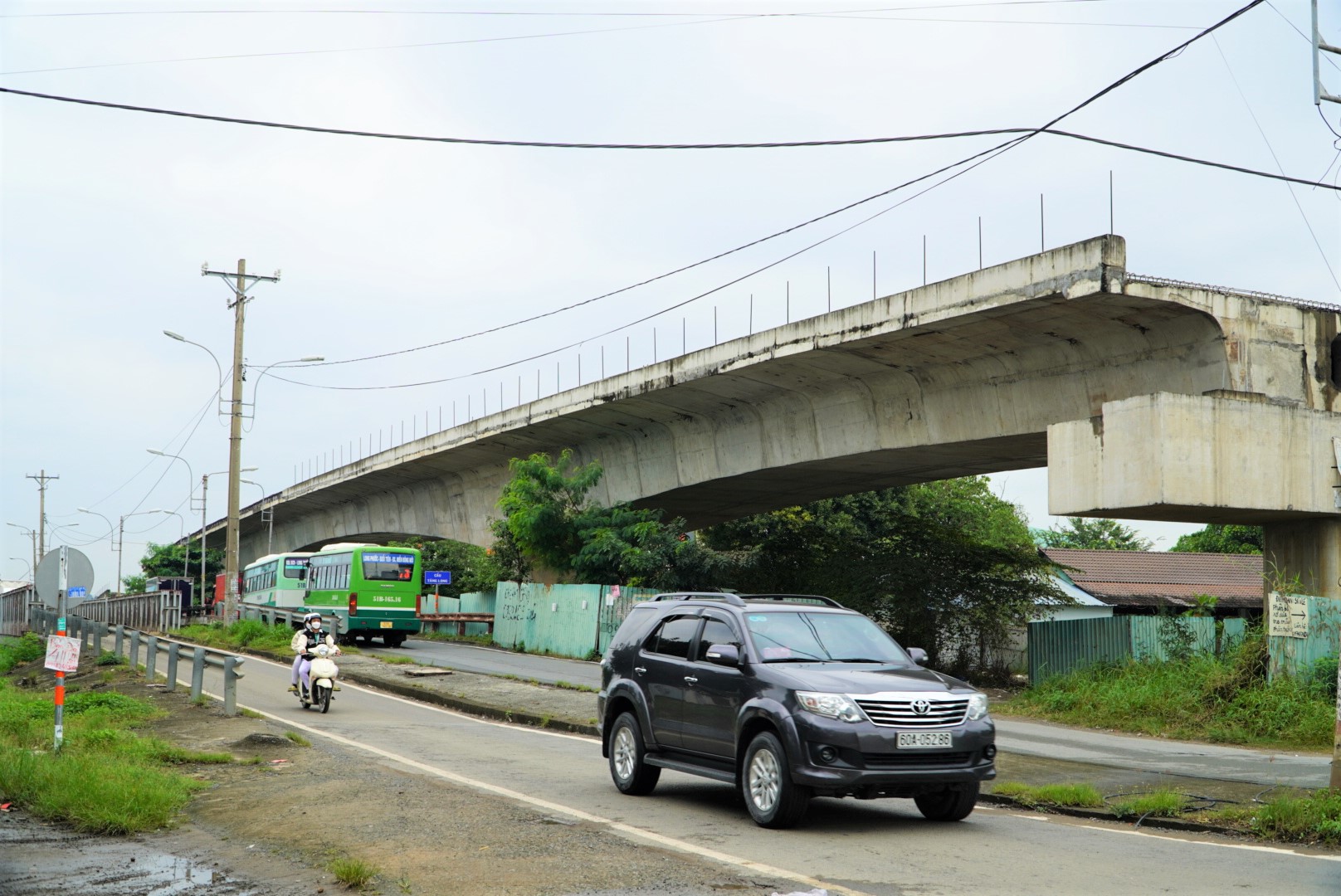 Quận, huyện ở TP.HCM 'hờ hững', vốn bồi thường chỉ giải ngân hơn 2% - Ảnh 1.