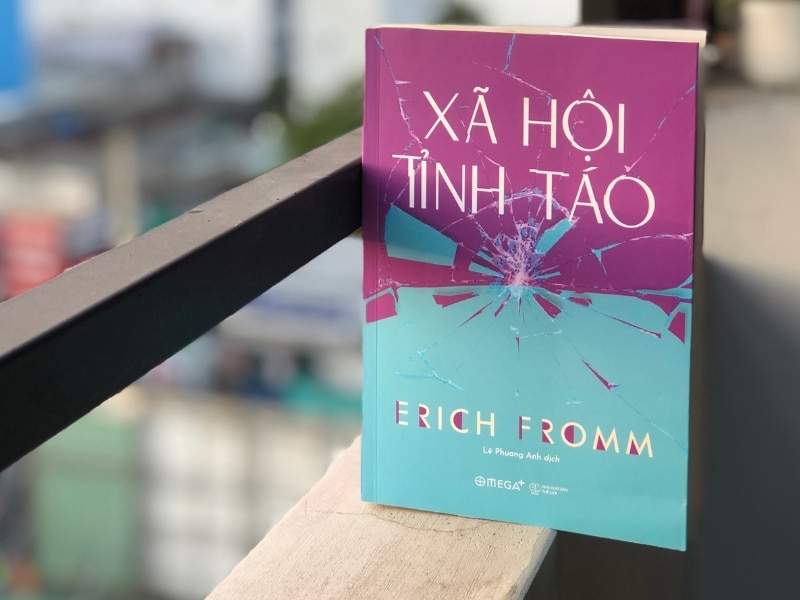 Cach de 'tinh tao' trong xa hoi hien dai hinh anh