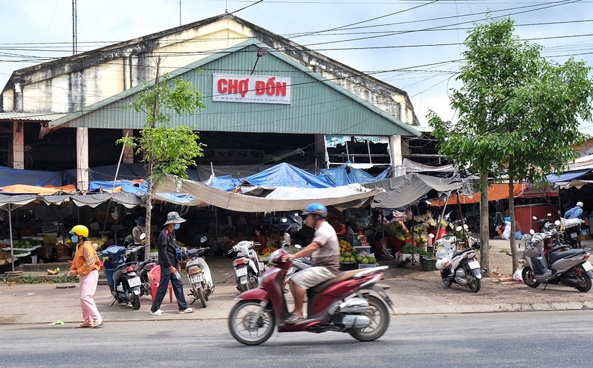 Trăm năm chợ Đồn  ảnh 1