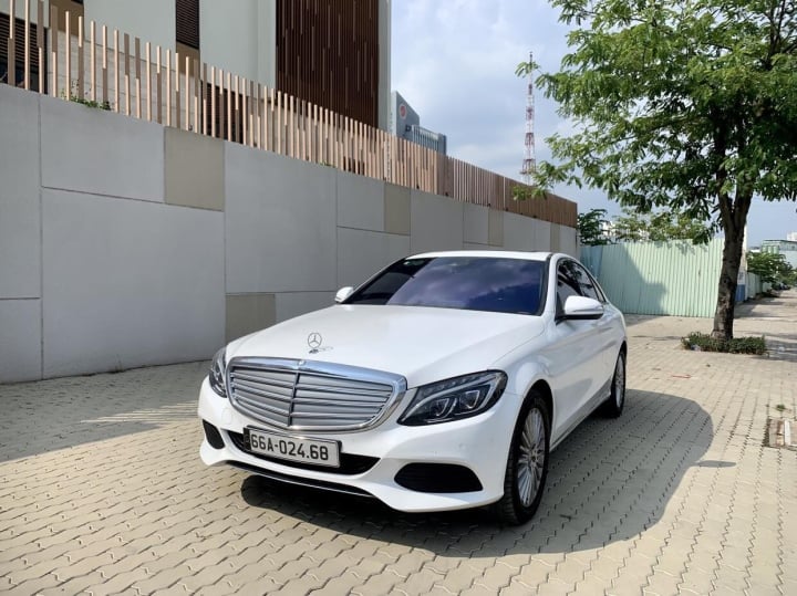 Trung tâm đăng kiểm ở TP.HCM đánh 'rớt' xe Mercedes nguyên bản - 1