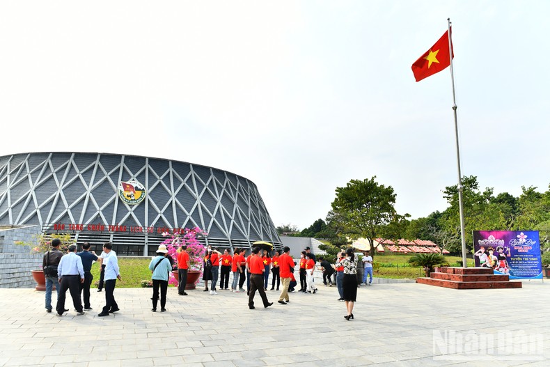 [Ảnh] Chiêm ngưỡng bức tranh panorama Chiến dịch Điện Biên Phủ ảnh 13