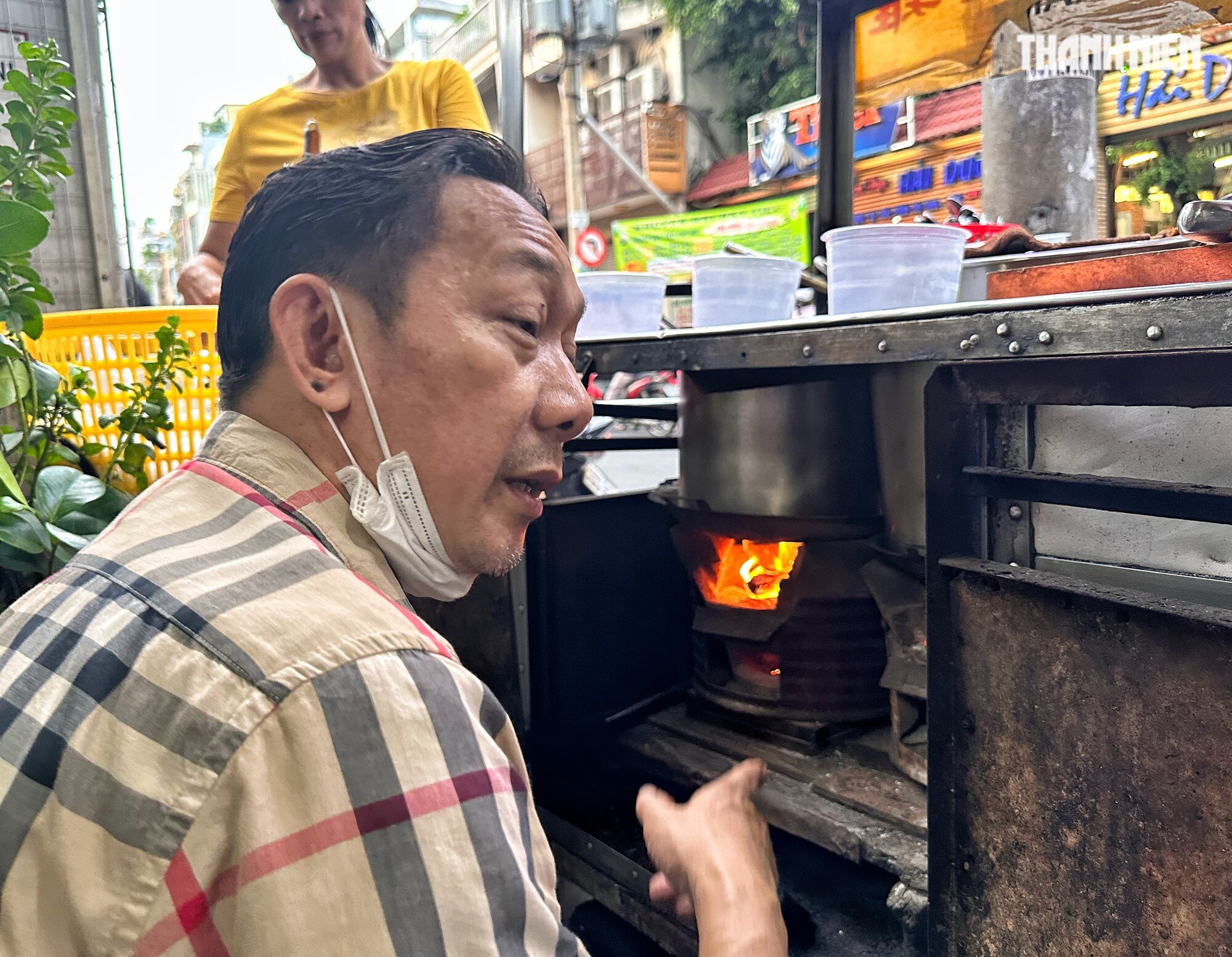  Quán cà ri nửa thế kỷ khu Chợ Lớn: Lên TP.HCM… ‘ở đợ’, nay thành bà chủ - Ảnh 3.