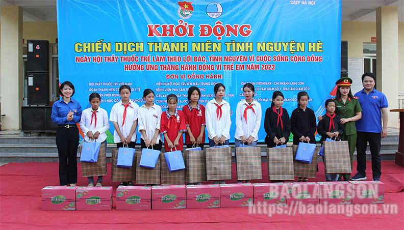 NTK Phan Đăng Hoàng: Tôi không sinh ra trong gia đình trâm anh thế phiệt - 3