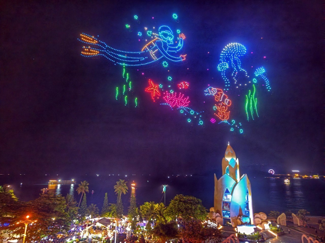 Lung linh đêm khai mạc Festival Biển Nha Trang - Khánh Hòa lần thứ X