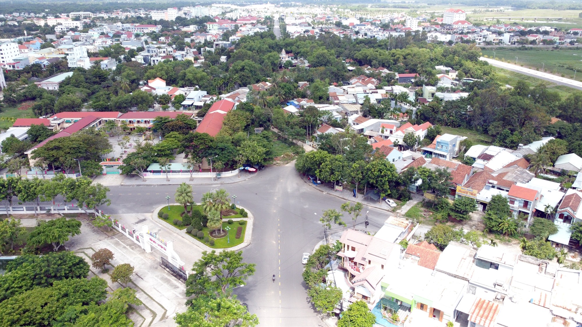 Quảng Nam cân nhắc lại chủ trương sáp nhập Tam Kỳ, Phú Ninh, Núi Thành - Ảnh 2.