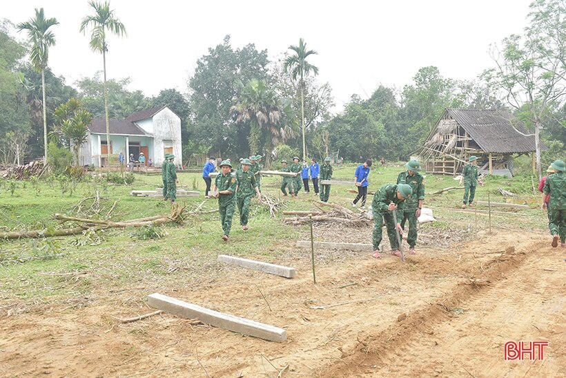 Chung sức xây dựng Hà Tĩnh đạt chuẩn tỉnh nông thôn mới