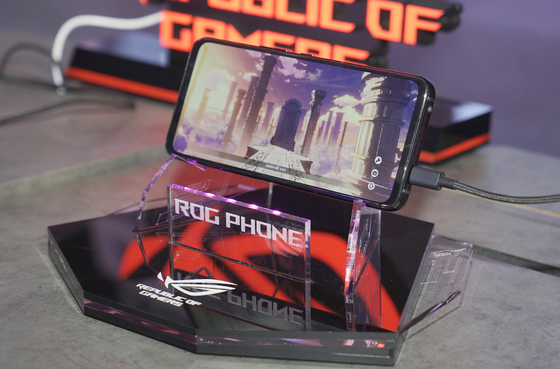 Asus ROG Phone 7 chính thức được mở bán sớm tại FPT Shop ảnh 3