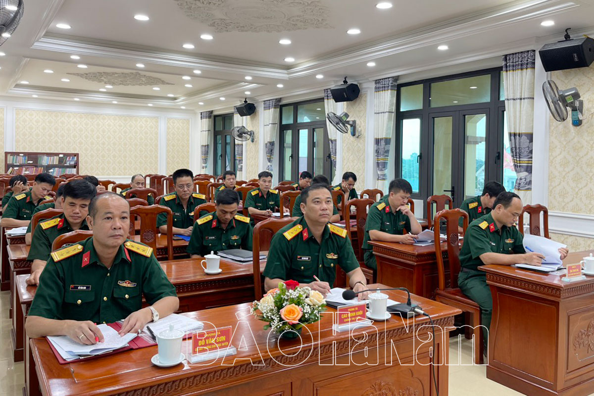 Ban CHQS huyện Thanh Liêm Kim Bảng tổng kết Luật sĩ quan Quân đội nhân dân Việt Nam