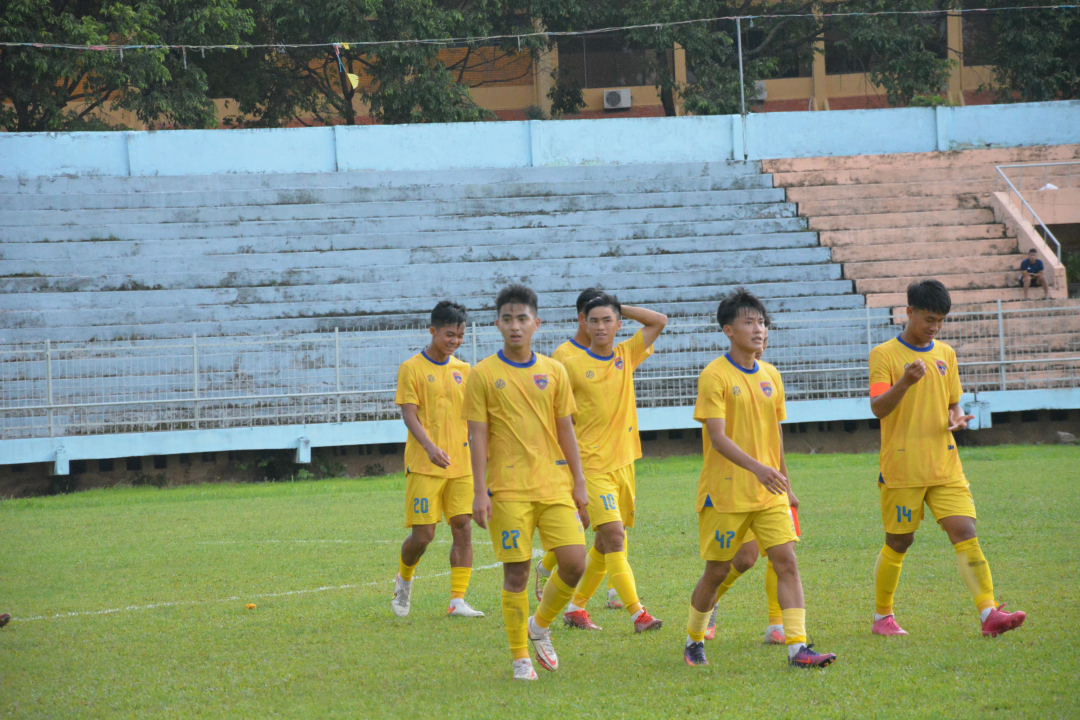 Cầu thu đội chủ nhà hài lòng với chiến thắng 2-0 trước đội khách.