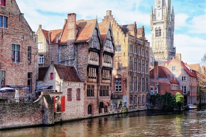 Một góc của Bruges, thành phố cách thủ đô Brussels khoảng 100 km. Ảnh: Toni Phạm