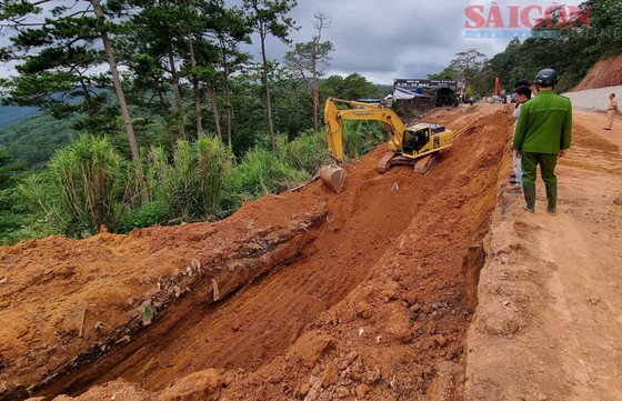 Lâm Đồng chỉ đạo khẩn kiểm tra an toàn các công trình sau vụ tai nạn 2 người tử vong ảnh 2